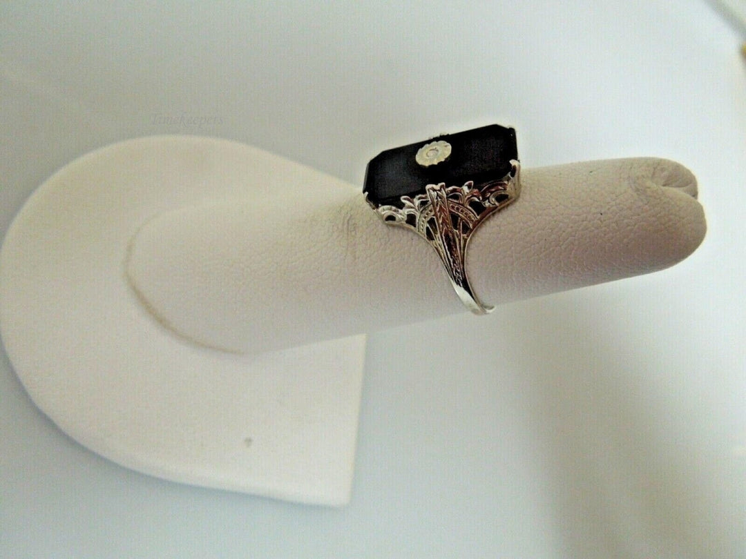 r759 14kt Vintage White Gold Onyx Filigree Ring Size 4.75 Signed