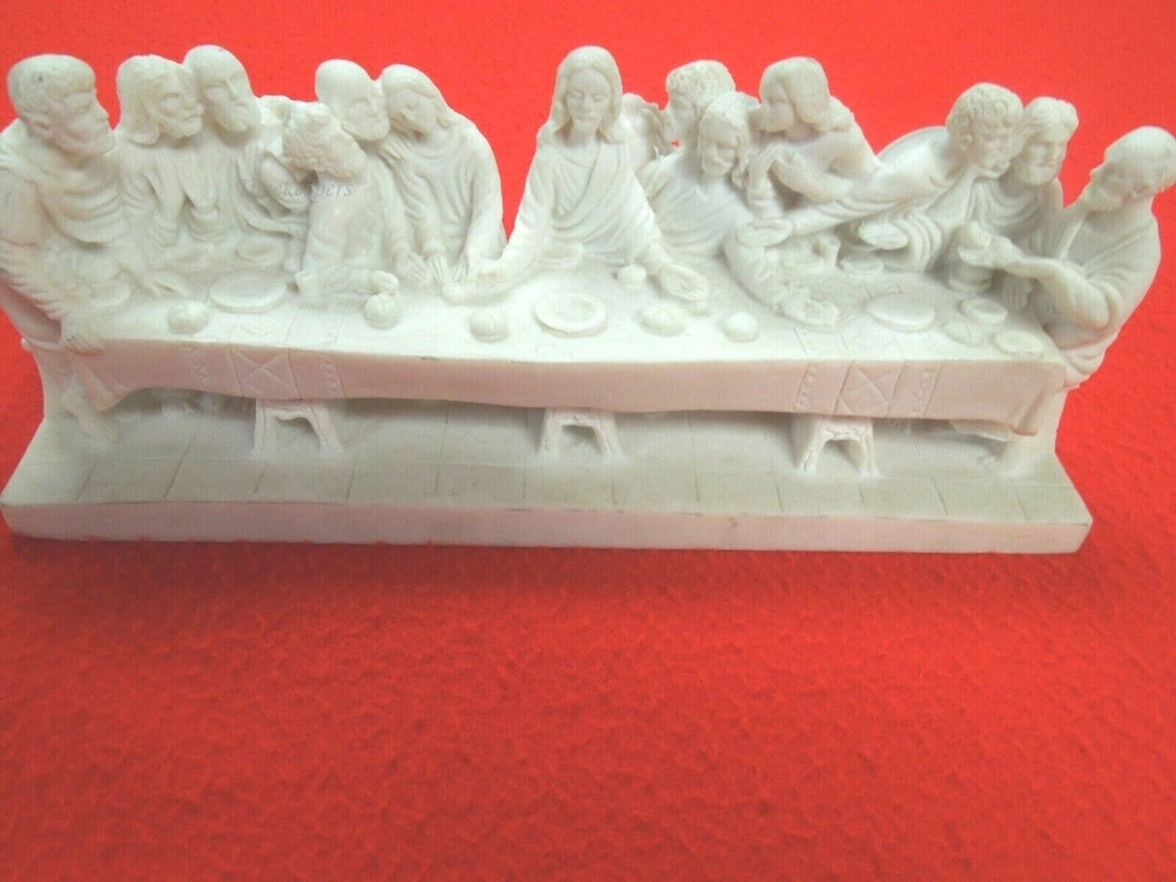 r680 Vintage Religious Figurine, 'The Last Supper' Jesus & Disciples, Resin with Excellent Detail.