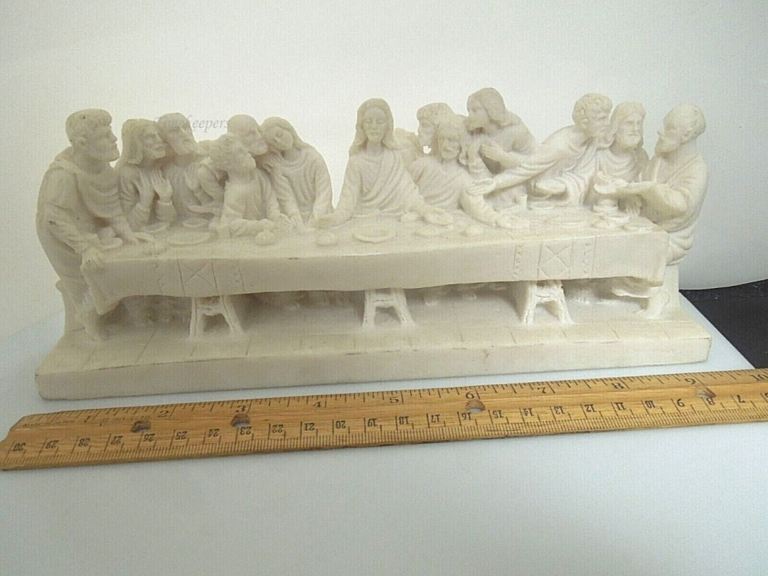 r680 Vintage Religious Figurine, 'The Last Supper' Jesus & Disciples, Resin with Excellent Detail.