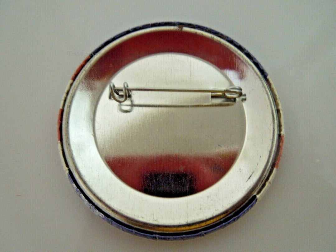 r408 Keep Jobs & Wages Here Vintage Souvenir Pin Button