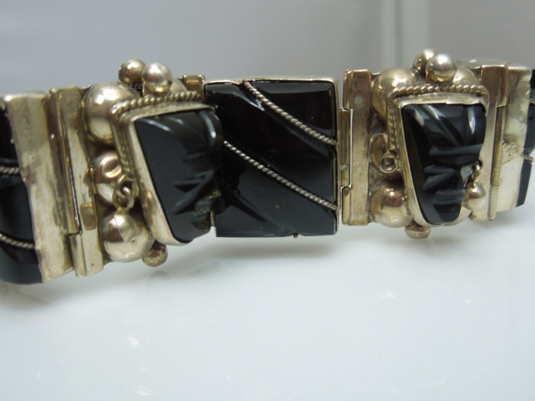 q241 Vintage Sterling Silver Wide Black Onyx Bracelet 7"