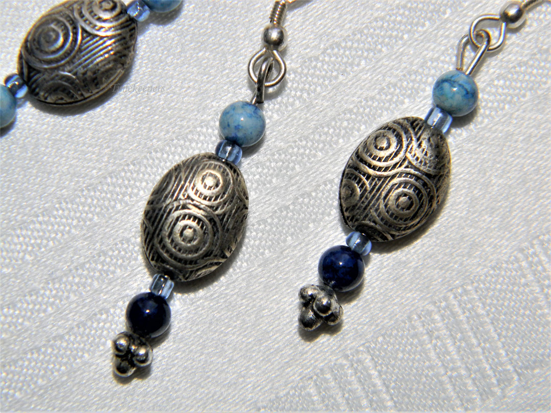 j556 Beautiful Handmade Beaded Necklace and Earring Set in Blues and Silver