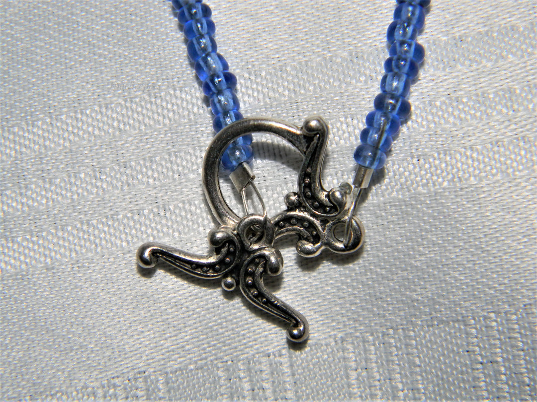 j556 Beautiful Handmade Beaded Necklace and Earring Set in Blues and Silver