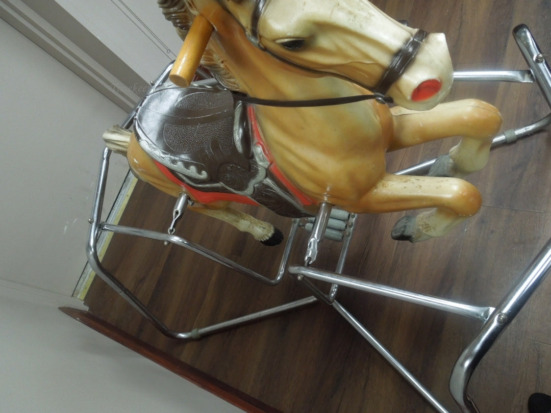 r524 Vintage Riding Horse Spring Bouncing Child's Play Toy Horse Mare Pony
