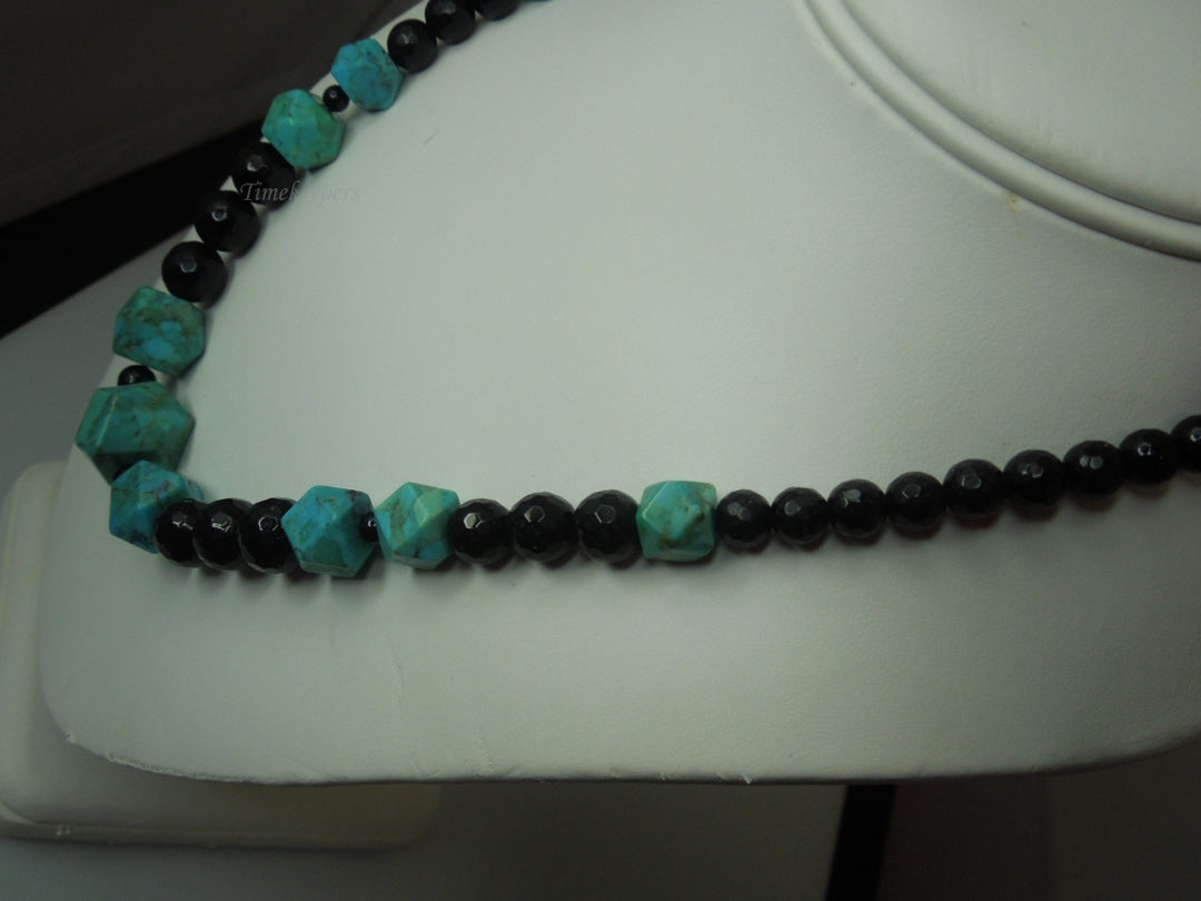 q256 Vintage Turquoise and Black Onyx Necklace 18" For Women