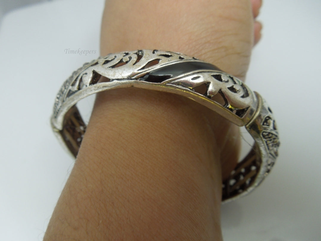 q267 Vintage Pretty Elastic Stretchable Bangle/ Bracelet For Women