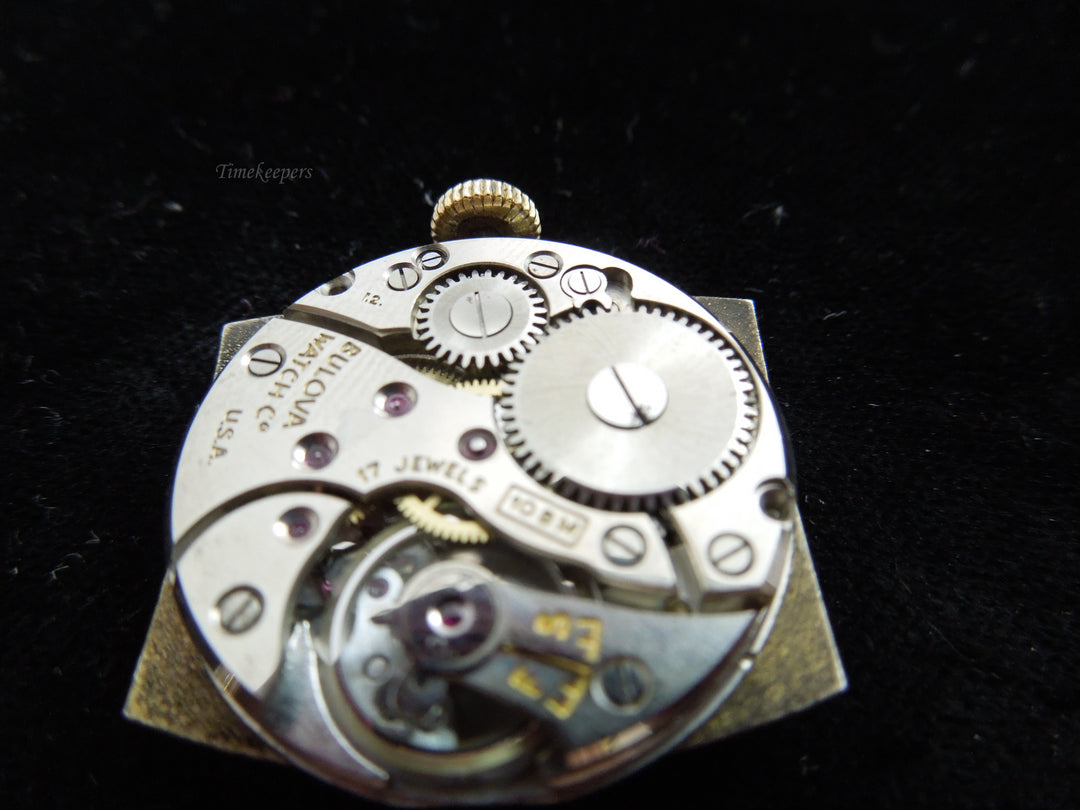 g318 Classic Bulova Unisex Watch, 10kt RGP Bezel w/ Stainless Steel Back &amp; 17 Jewels