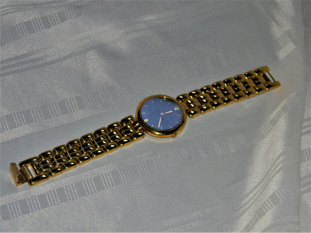 j575 Retro Seiko Quartz Black Dial Wrist Watch Bracelet Band in Gold Tone