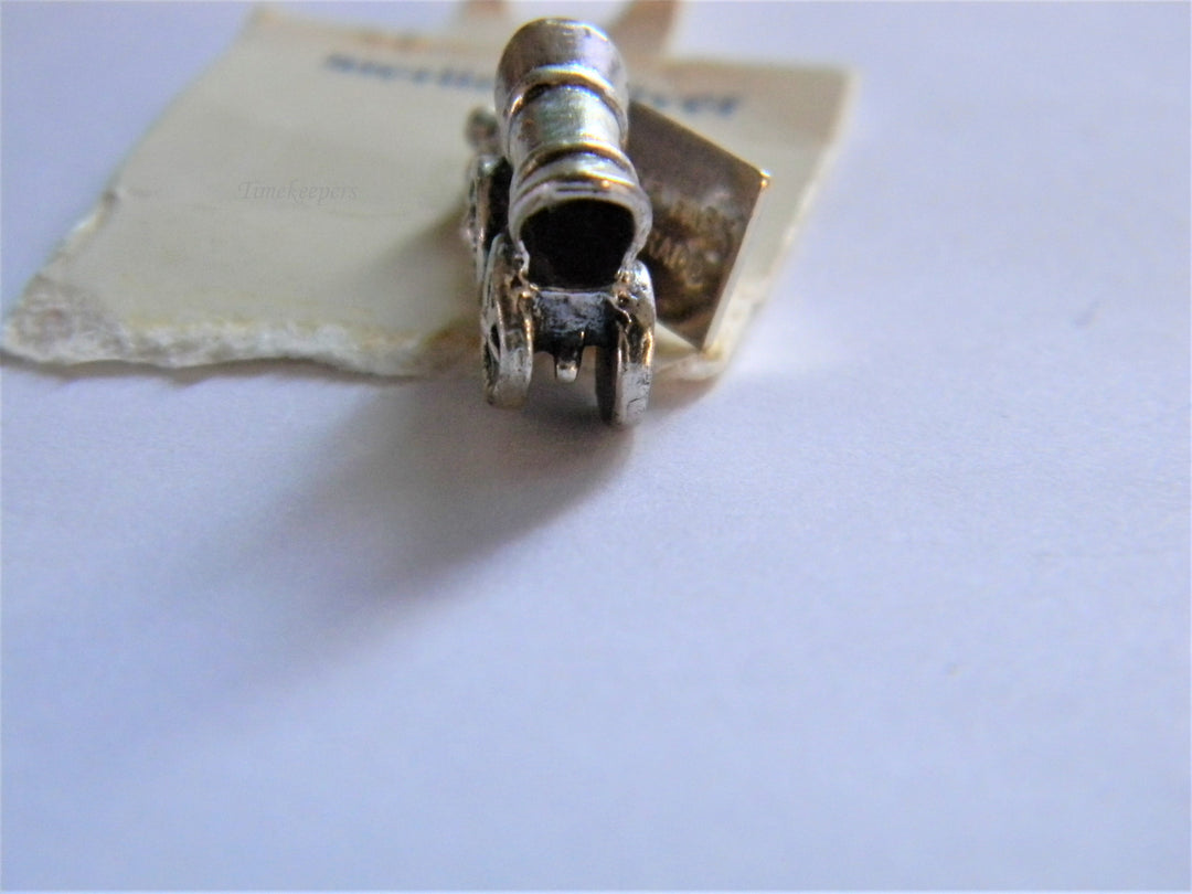 j582 Vintage Sterling Old/ New Stock Covered Wagon Charm/ Pendant