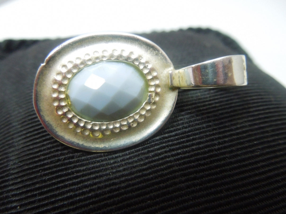 q322 Beautiful Sterling Silver Oval Pendant/Charm/Locket