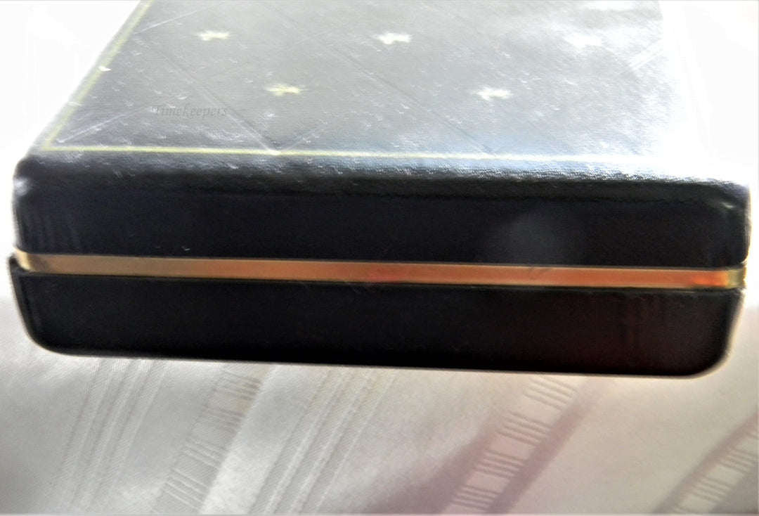 h737 Vintage Black Men's Jewelry box with Red Felt Interior