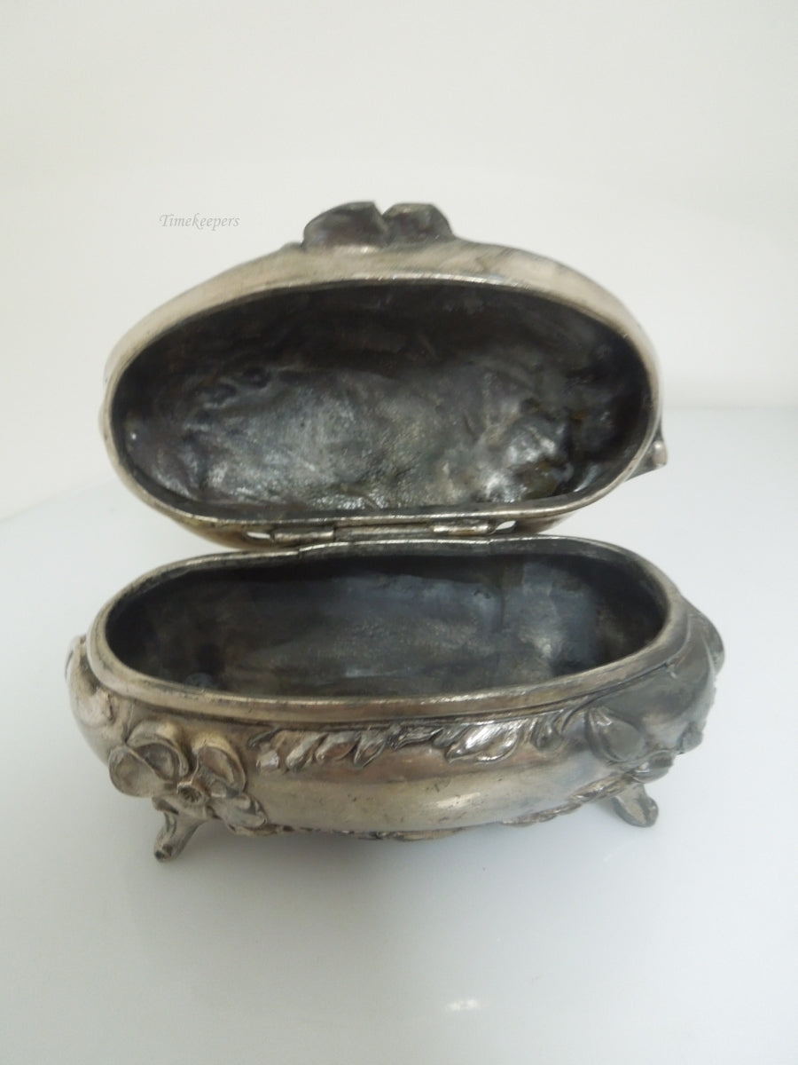 r672 Vintage Art Nouveau Trinket Jewelry Gift Dresser Box Silver plated