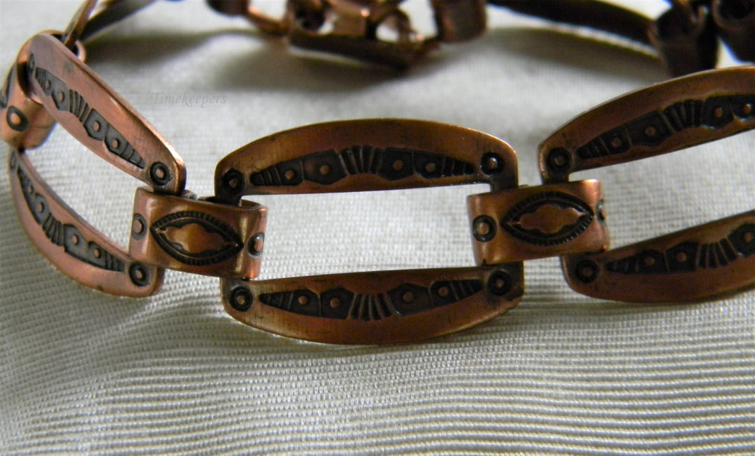 h756 Beautiful Unique Vintage Copper Rectangle Link Bracelet with Embossed Design