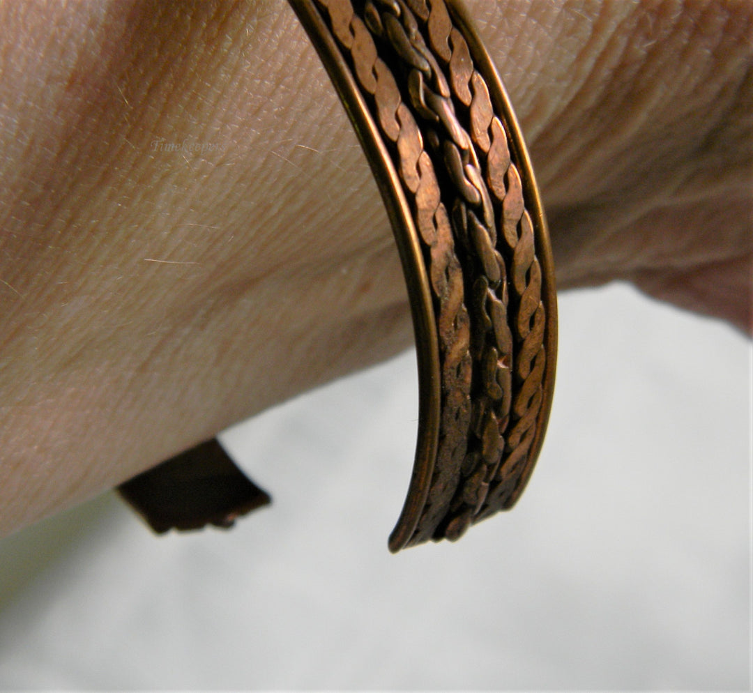 h757 Beautiful Unique Vintage Copper Cuff Bracelet with Chain Design
