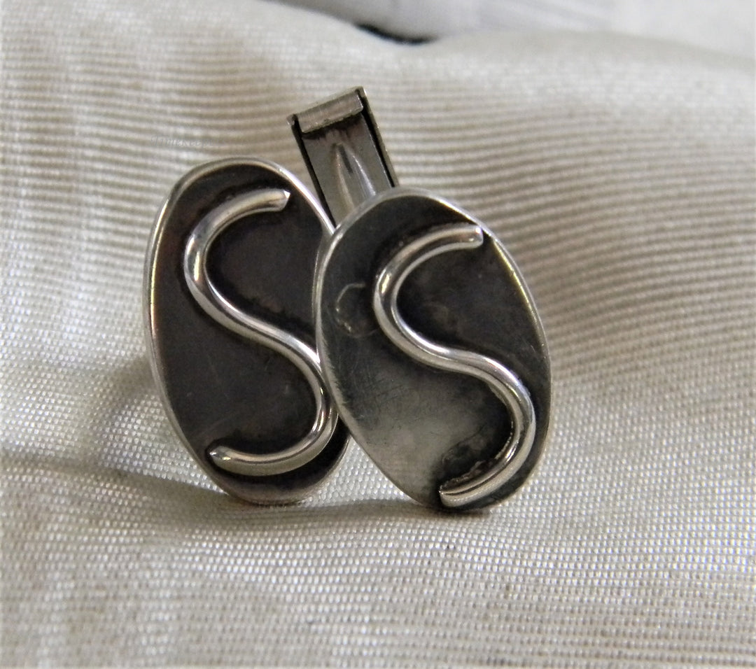 h772 Vintage Handsome Men's Oval Sterling Silver Cuff Links with Initial