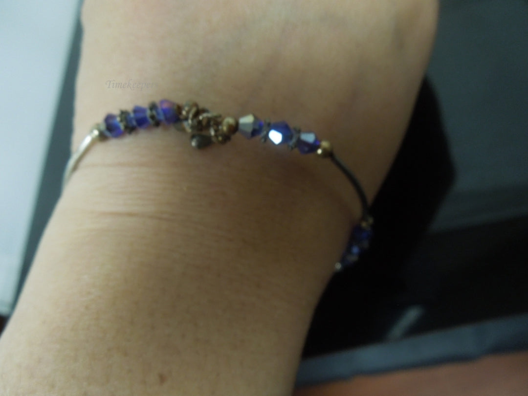 q468 Vintage Bangle Bracelet For Ladies