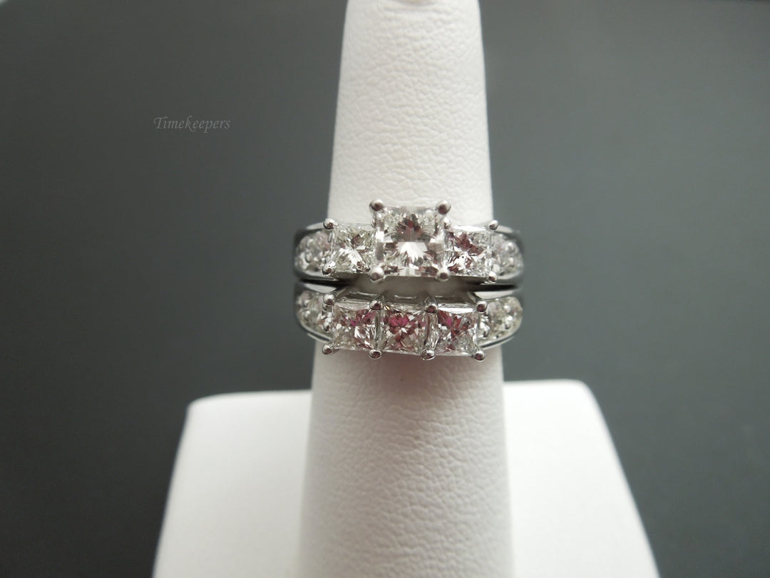 b937 Gorgeous 14kt White Gold Ladies Princess Diamond Wedding Set