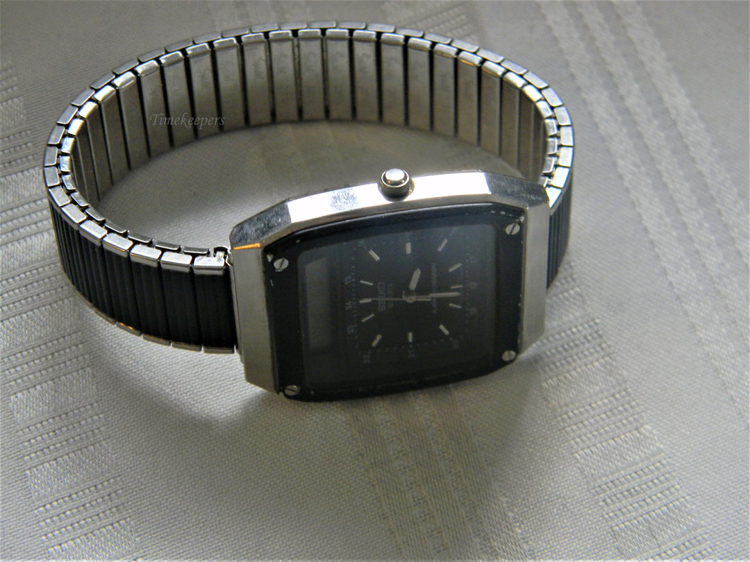 j641 Retro 1981 James Bond Seiko Alarm Chronograph Quartz Men's Watch with Flex Band