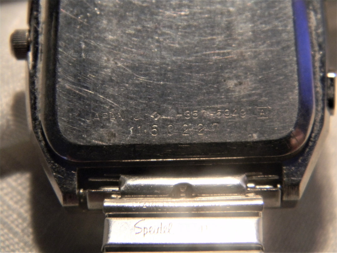 j641 Retro 1981 James Bond Seiko Alarm Chronograph Quartz Men's Watch with Flex Band