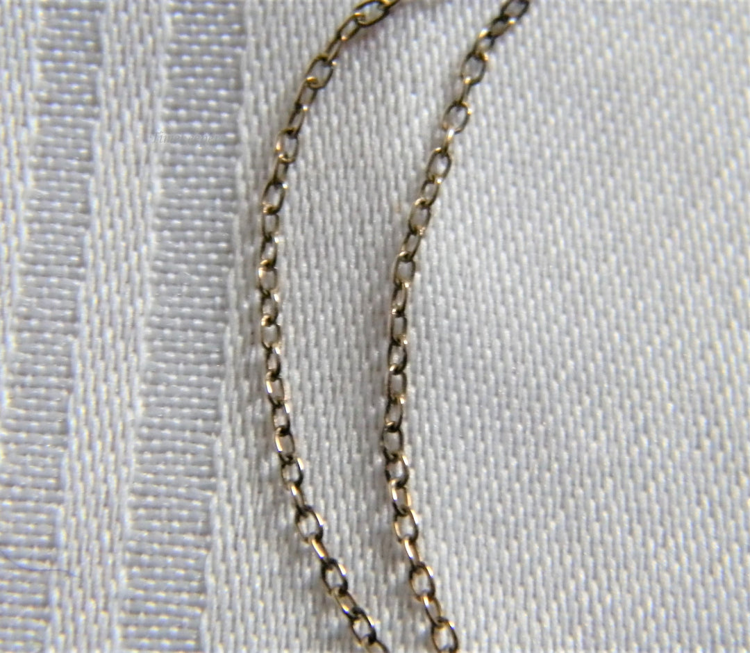 h843 Pretty Gold Tone Rolo Chain Necklace with Crystal Heart Pendant