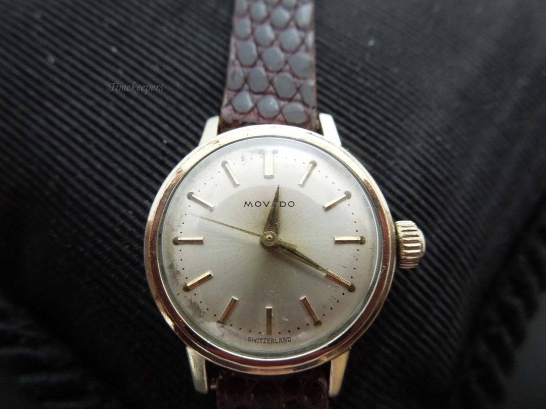 b981 Dainty Classic Ladies Mechanical Movado Wristwatch