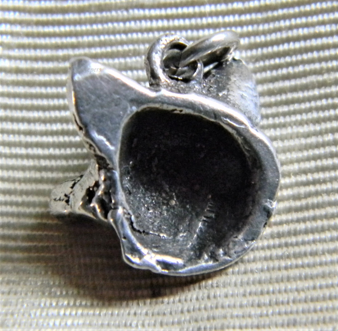 h867 Cute Vintage Sterling Silver Wolf or Dog Head Charm or Pendant