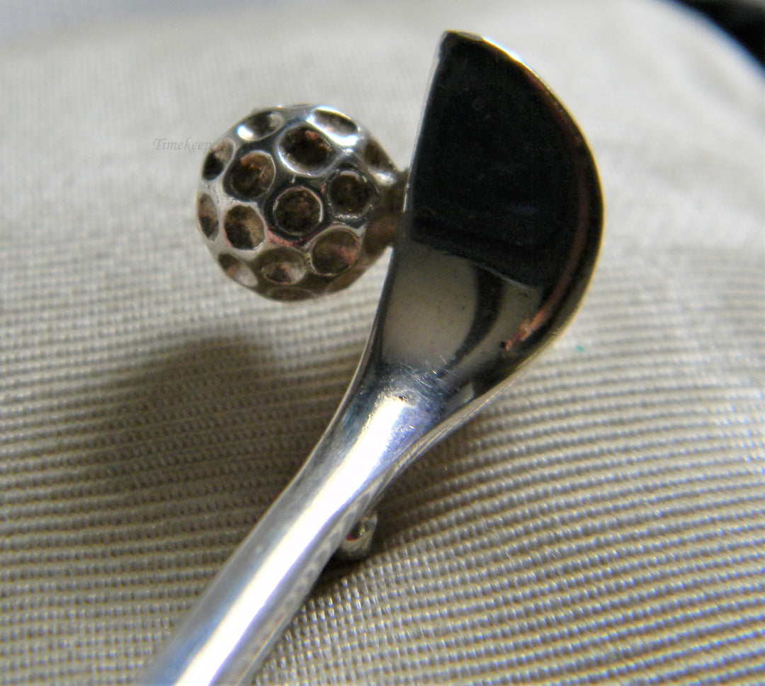 h884 Nice vintage Sterling Silver Golf Club and Ball Brooch from Mexico