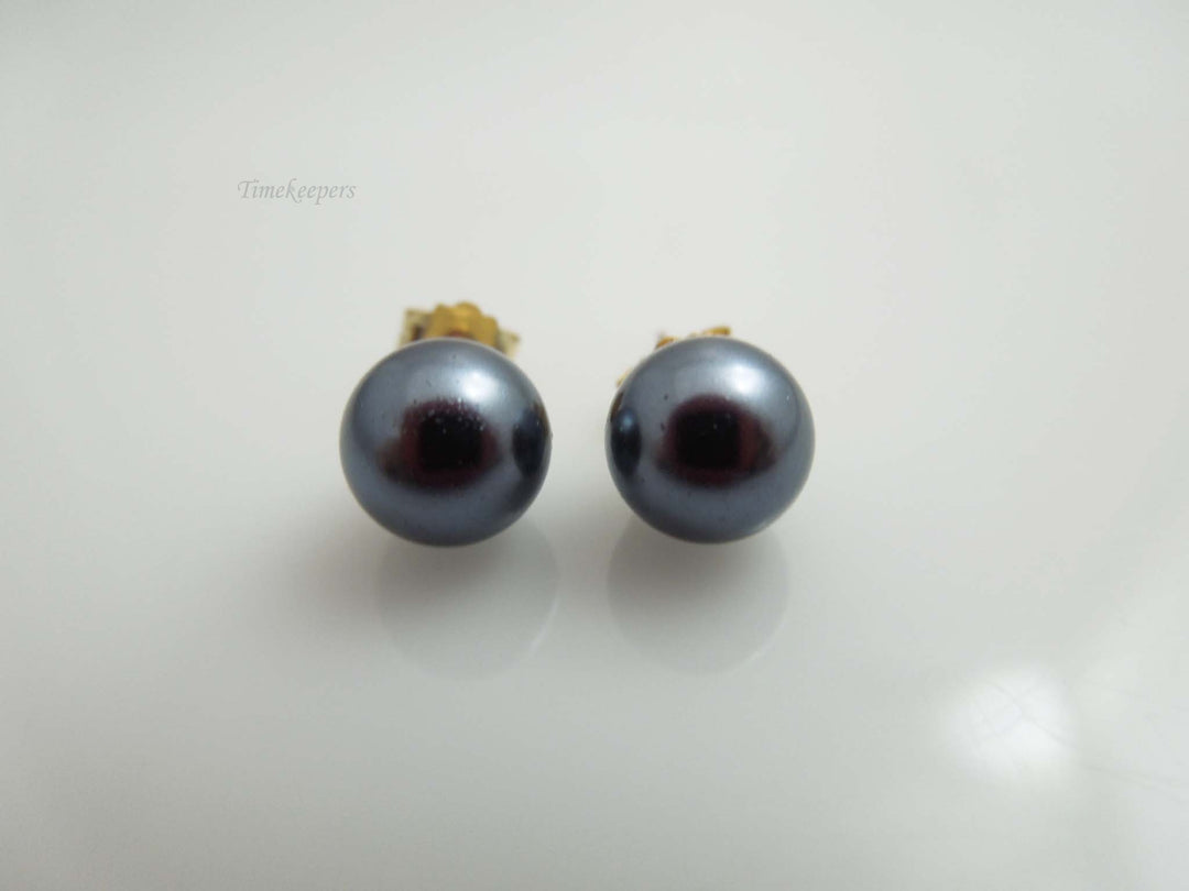 g492 Beautiful 14kt Yellow Gold Faux Black Pearl Earring Studs