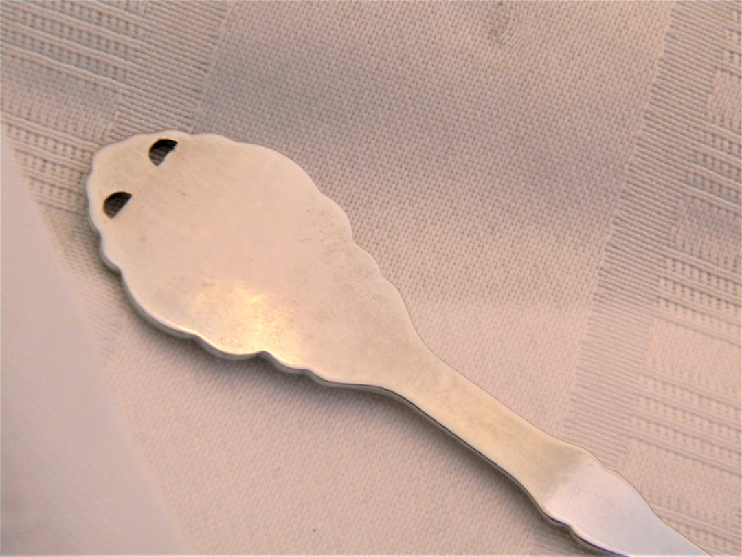 j681 Nice Preowned Stainless Steel Collector Spoon from Indiana