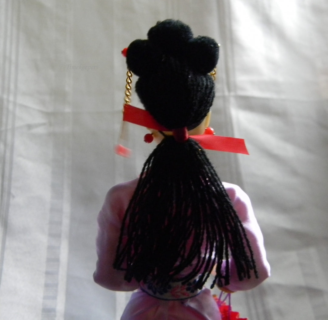 h911 Great Vintage Trio of Korean Dolls