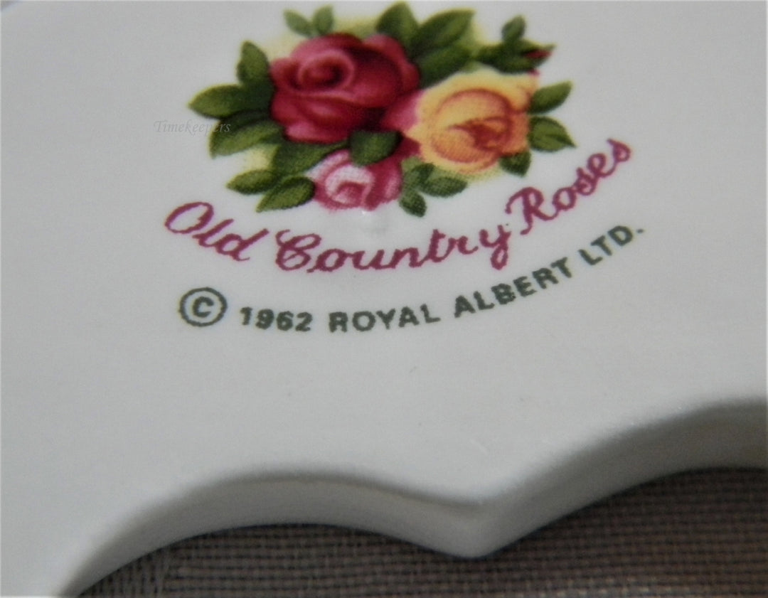 h917 Beautiful Vintage Set of 4 China Royal Albert Country Roses Napkin Rings