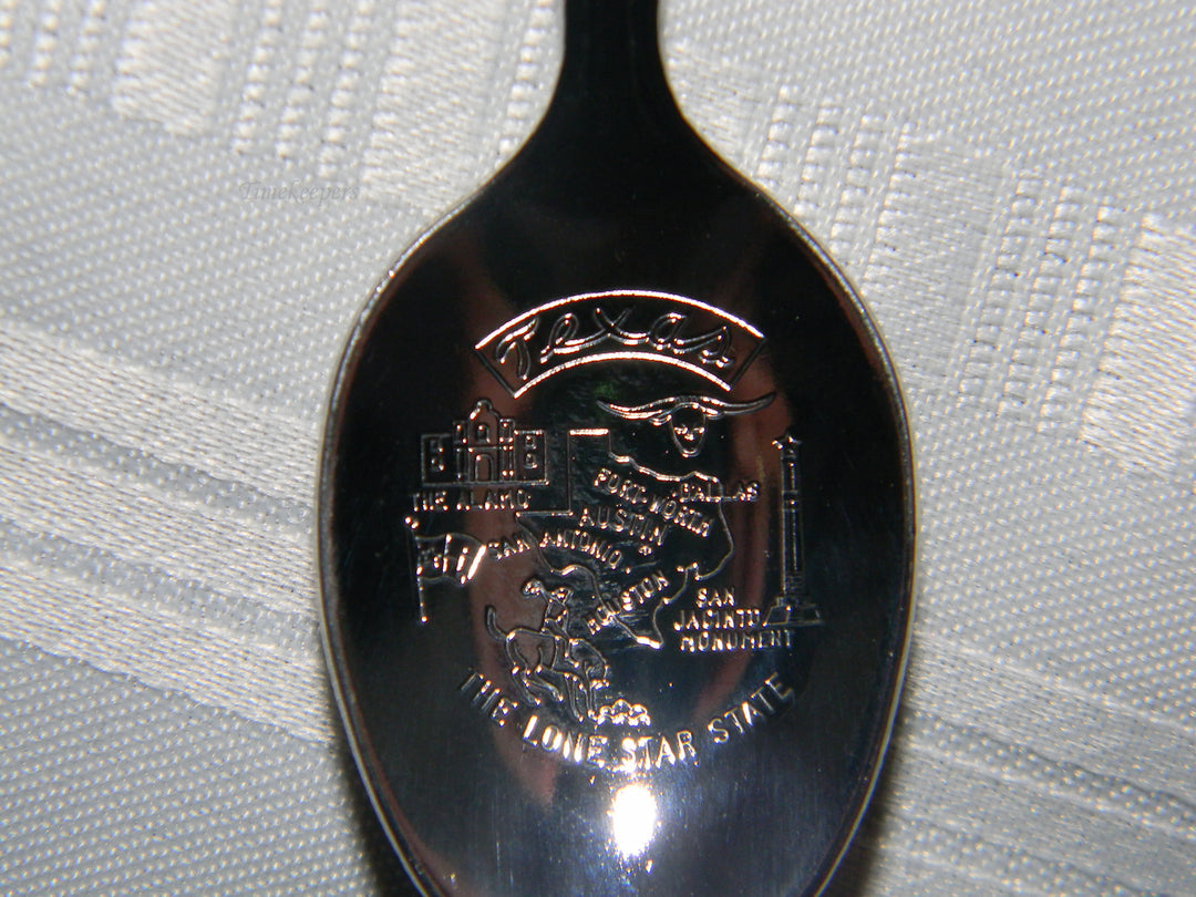j695 Preowned Stainless Steel Collector Spoon from Texas -Blue Bonnet