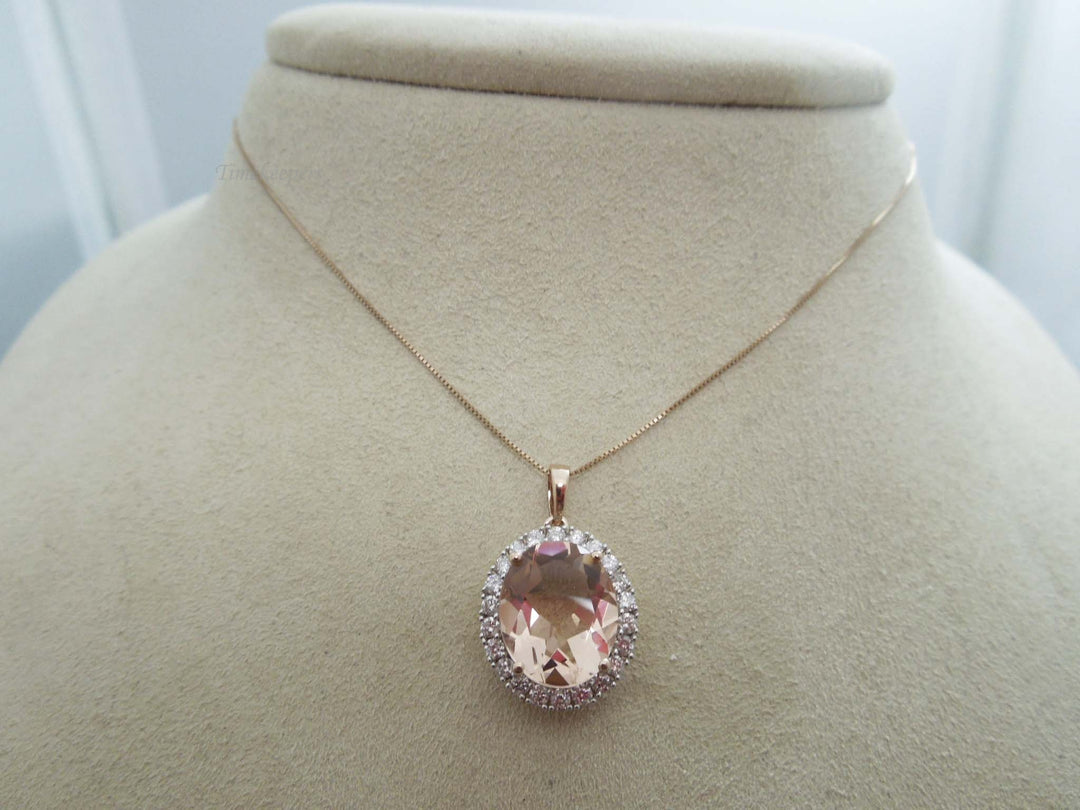 g559 Lovely Ladies 10kt Rose Gold Morganite and Diamond Pendant Necklace