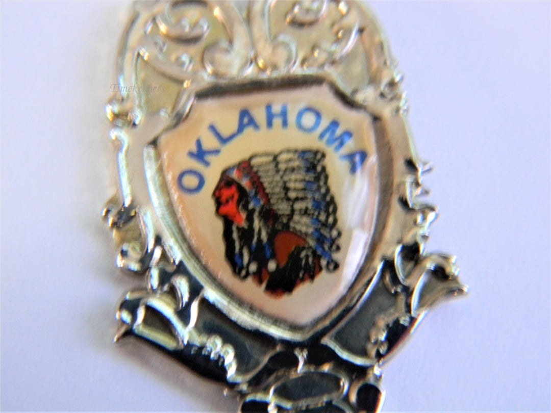 j699 Nice Preowned Souvenir Spoon in Silver Plate from Oklahoma