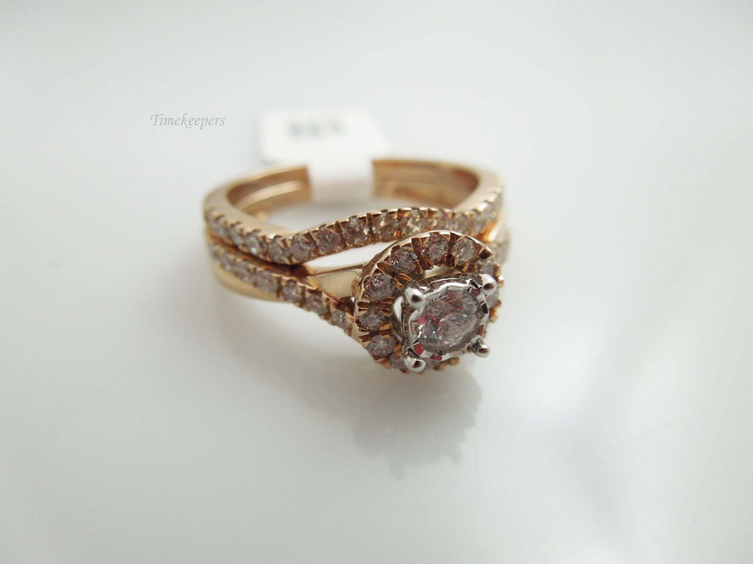g563 Lovely Ladies 10kt Rose Gold Diamond Wedding Set