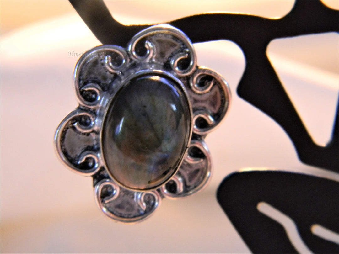 j705 Beautiful Sterling Silver Earrings with Dark MOP Cabachon