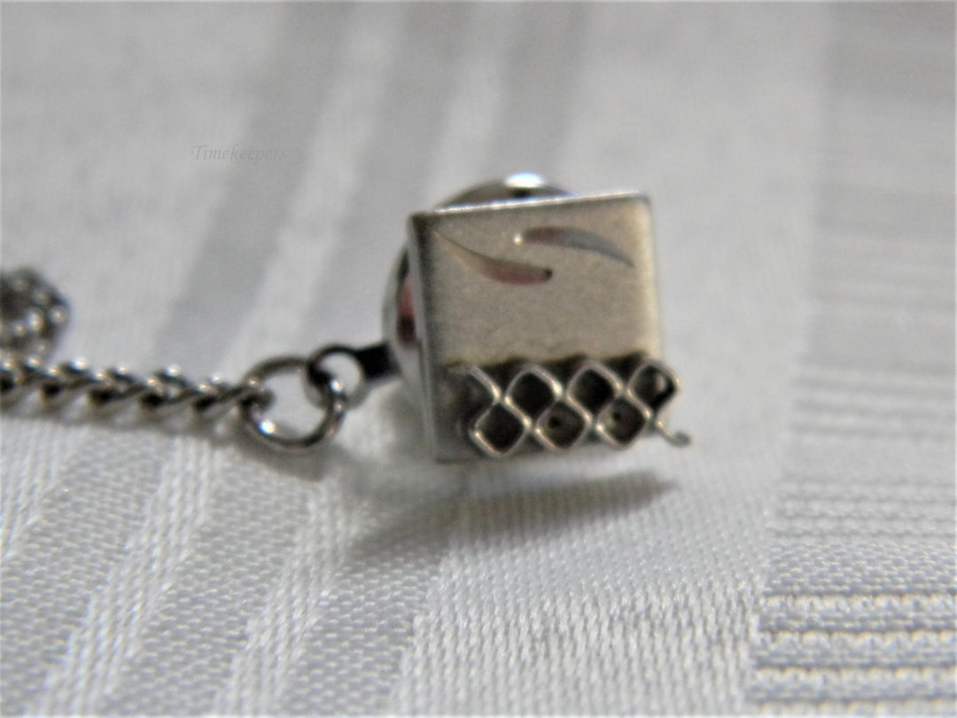 j722 Retro Square Tie Tack with etchings and Scroll work in silver tone