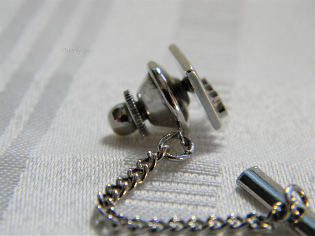 j722 Retro Square Tie Tack with etchings and Scroll work in silver tone