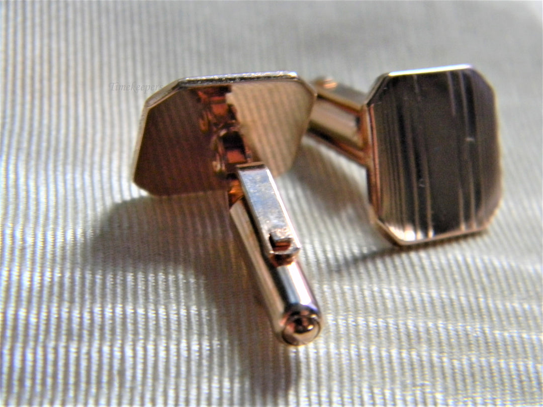 j742 Handsome Vintage Square Striped Cuff Links in Rose Gold Tone