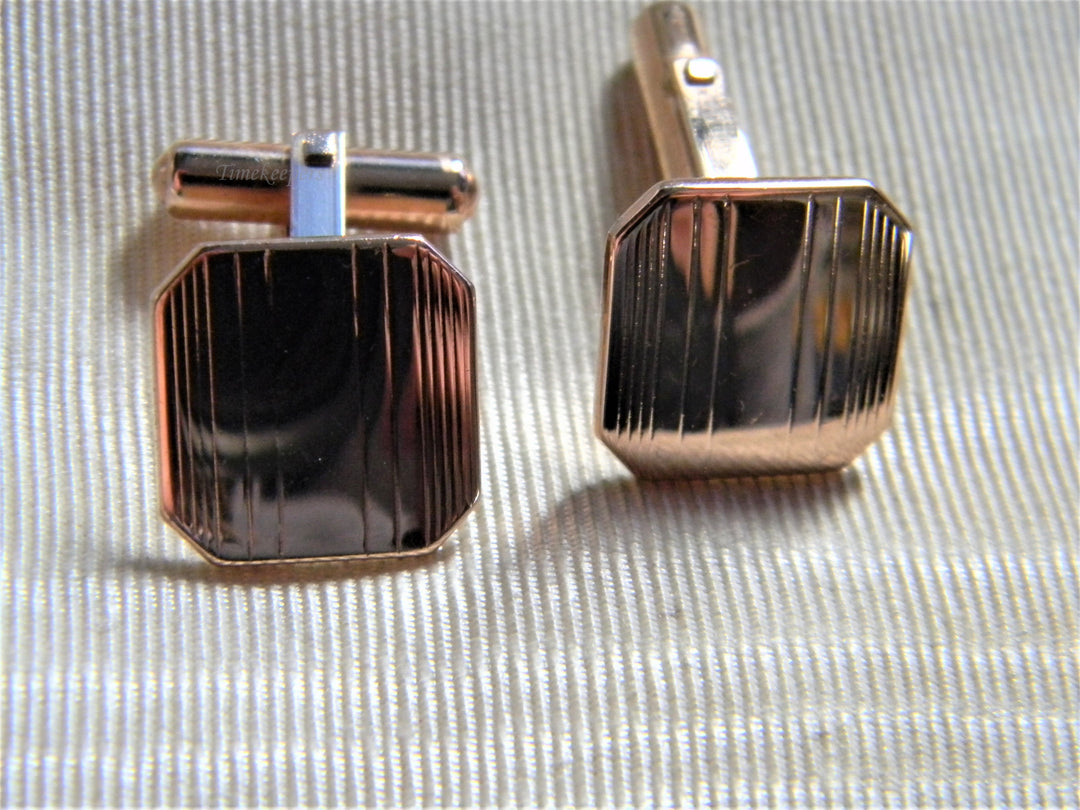 j742 Handsome Vintage Square Striped Cuff Links in Rose Gold Tone