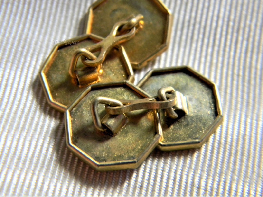 j744 Handsome Vintage Octagon Embossed Cuff Links in Gold Tone