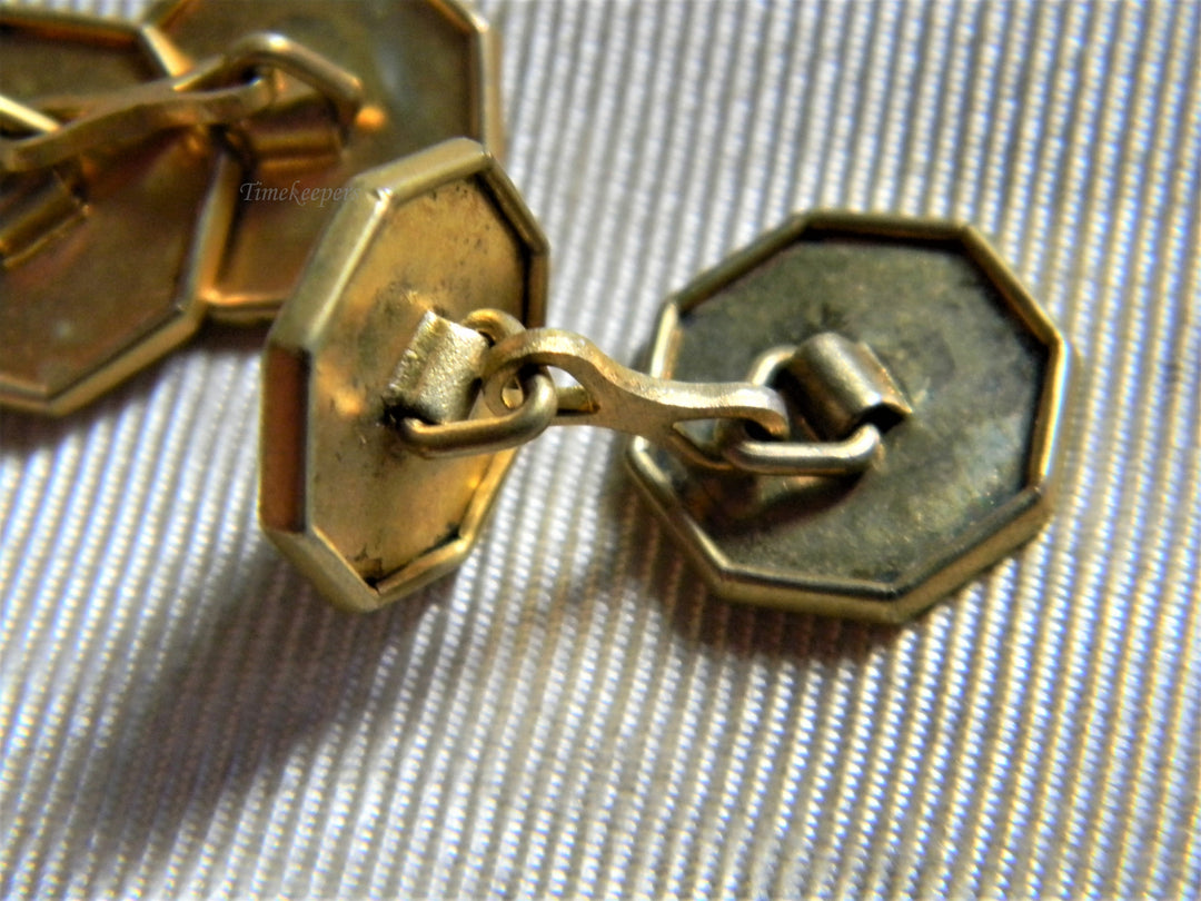 j744 Handsome Vintage Octagon Embossed Cuff Links in Gold Tone