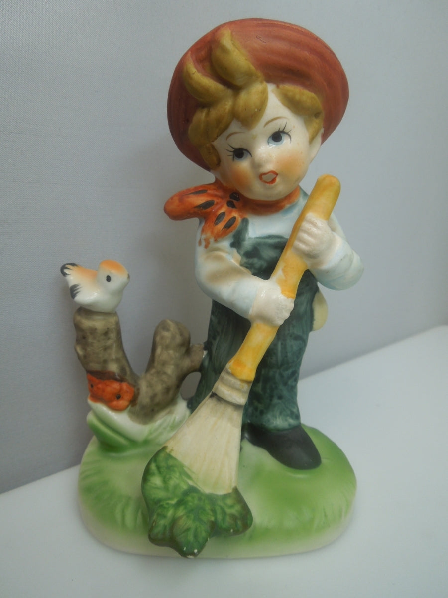 q735 Vintage FLAMBRO Collectors Choice Series Ceramic Figurine 5" Boy Tag & Mark
