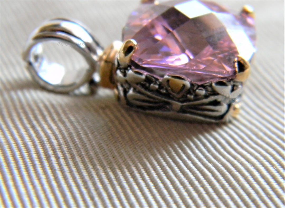 h695 Vintage Two Tone Scissor Cut Pink Stone Pendant