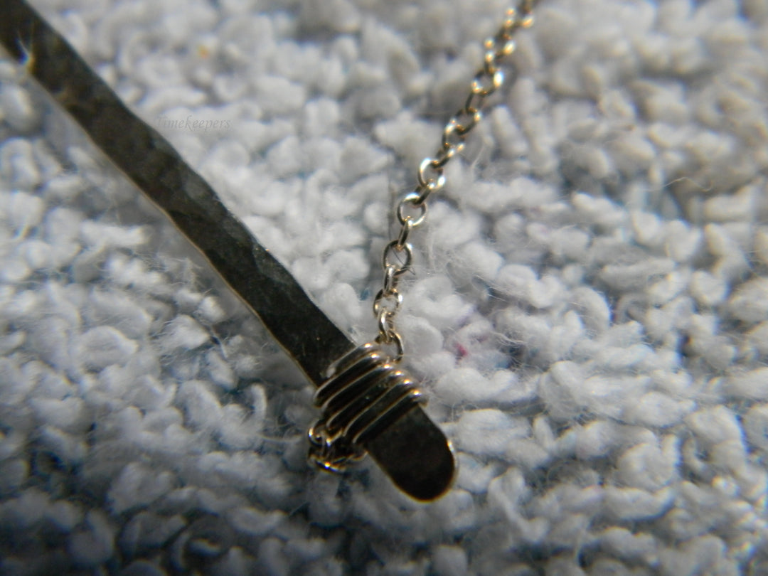 j768 Retro Silver tone Hammered Bar Necklace with 2" Extension