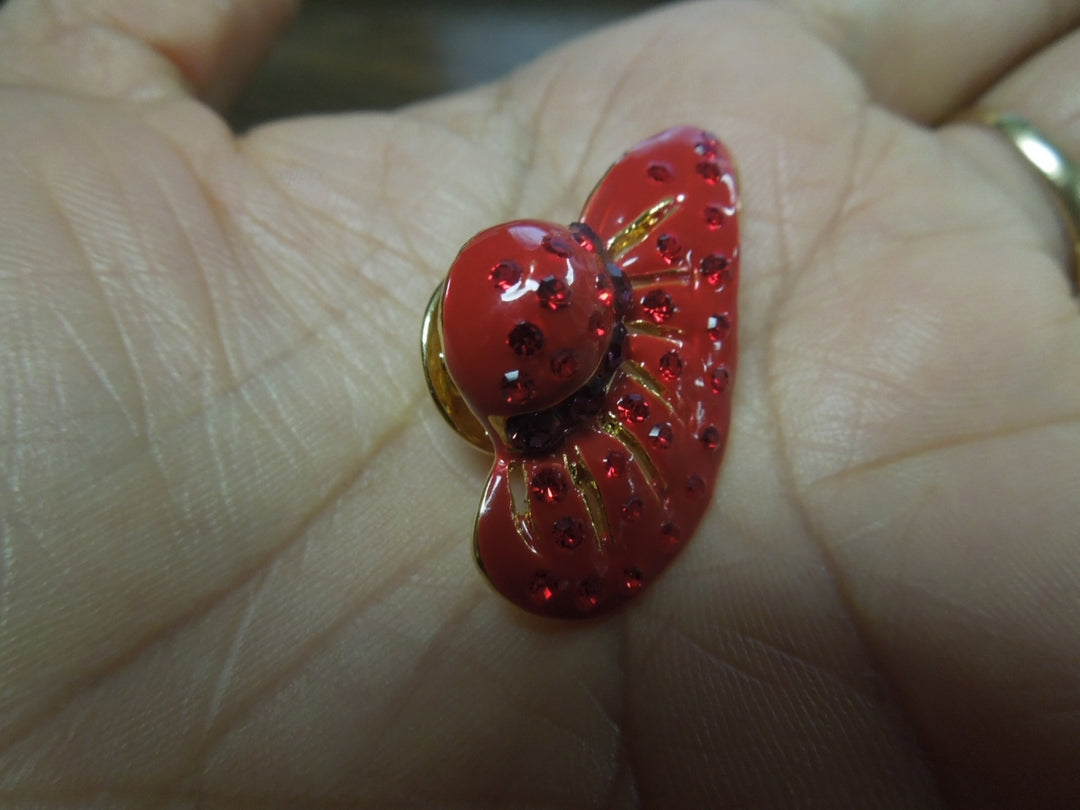 s144 Vintage Red Hat Purple Bling Crystals Hat Pin Brooch Gold Tone Rhinestones