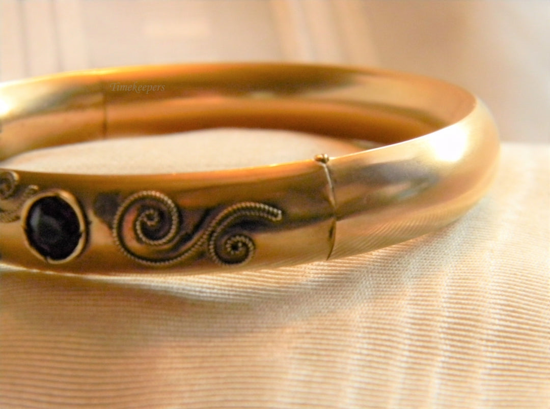 p011 Stunning Gold Filled Hinged Bangle Bracelet with Amethyst Stones