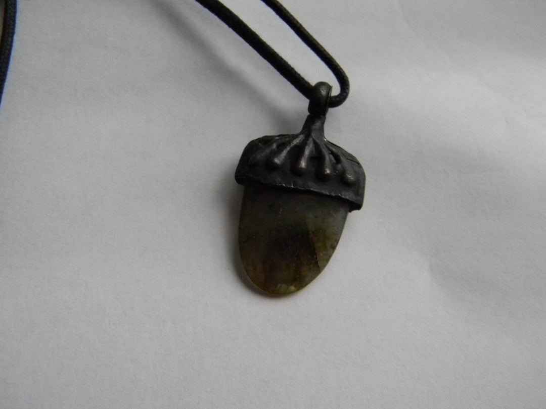 p016 Nice Green Polished Jasper Stone Pendant on Adjustable Black Cord