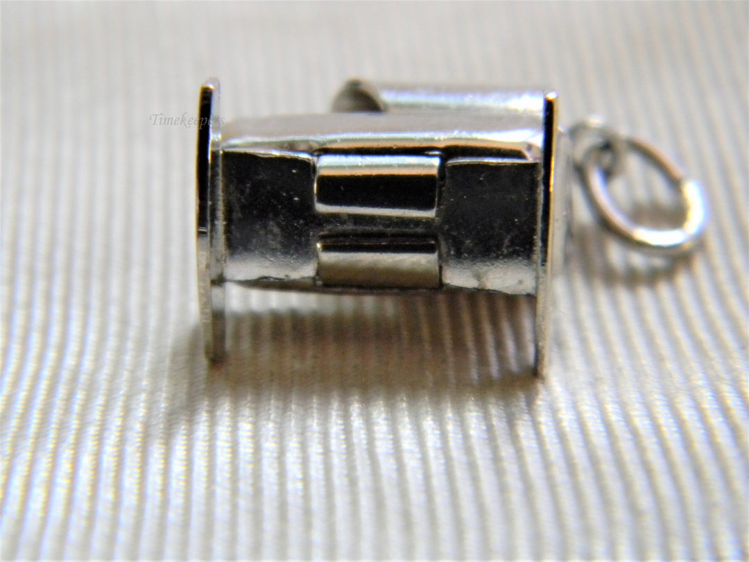 j801 Vintage Sterling Silver 3 Dimensional Cradle Charm/ Pendant