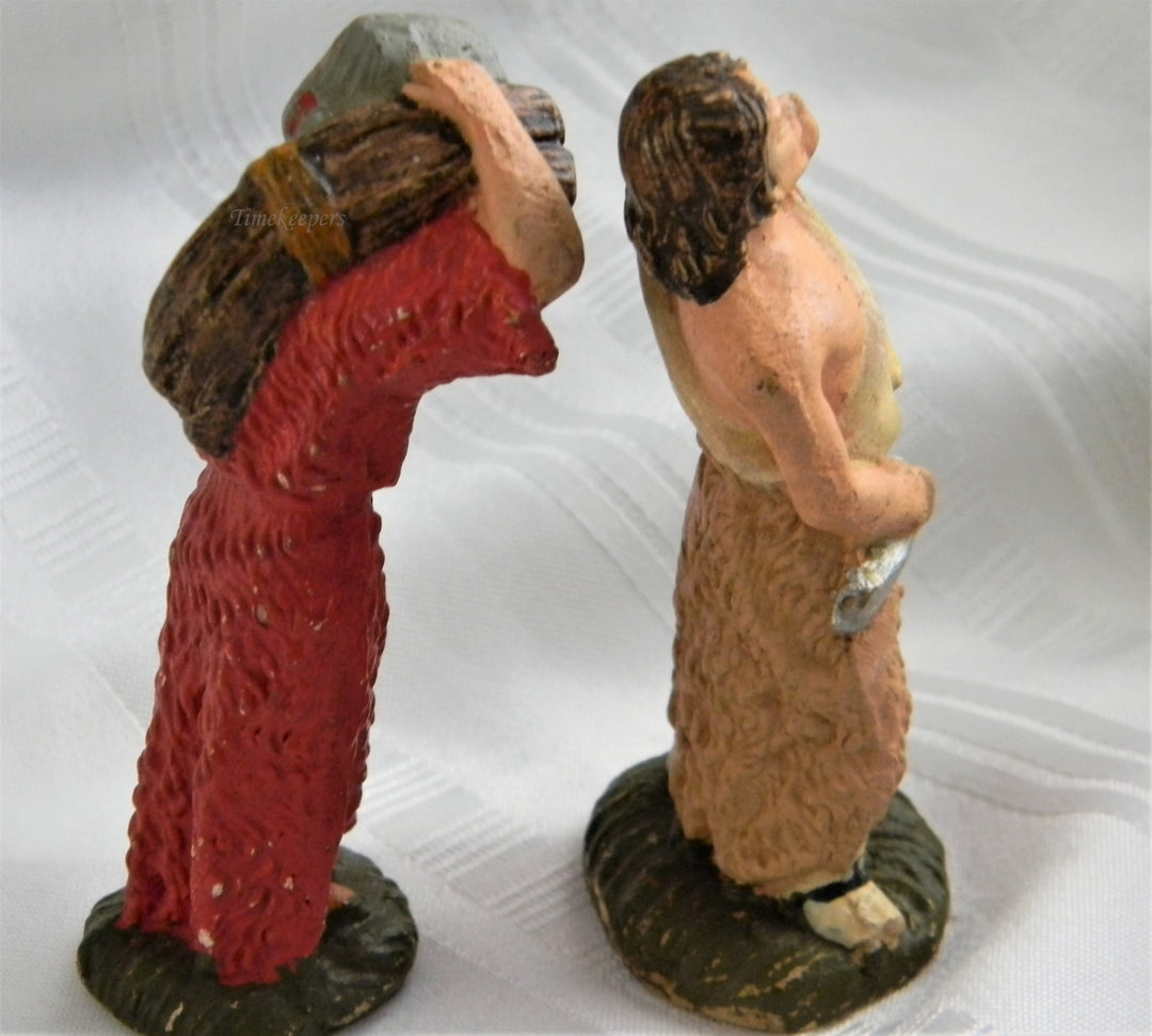 p040 Pair of Vintage NF Italy Men Figurines